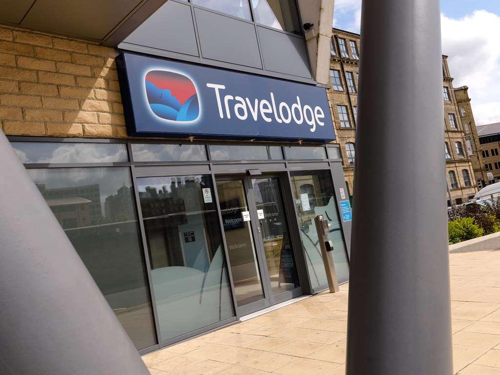 Travelodge Bradford Central Экстерьер фото